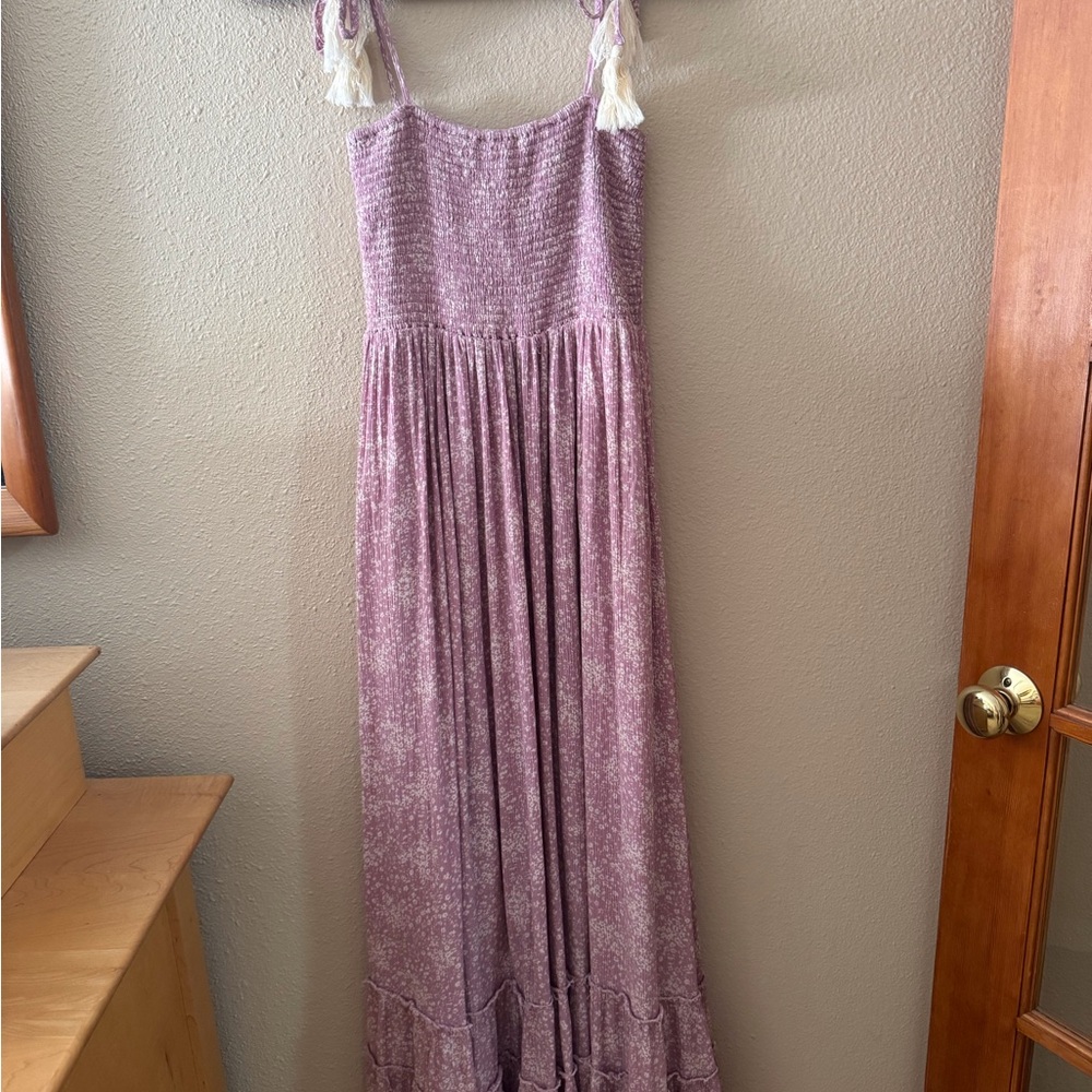 Chic Lavender Maxi Dress with Tassel Straps